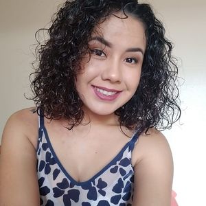 Meet your Posher, Aylen